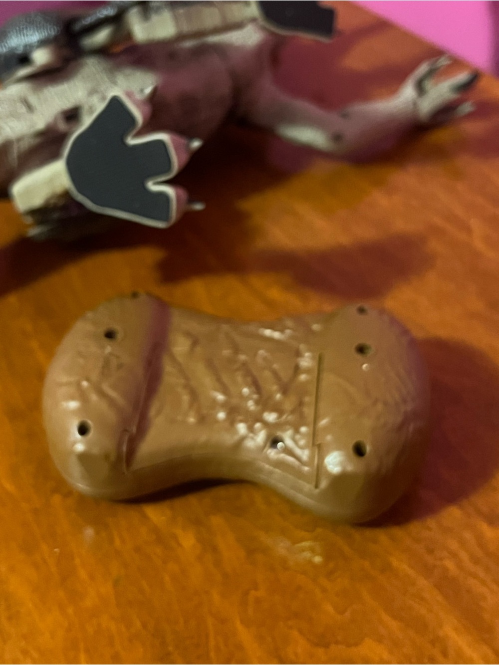 Remote Control Dinosaur - Picture 6 of 6